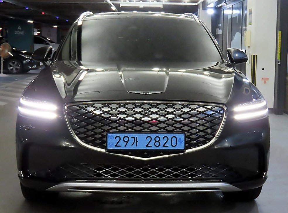 제네시스 GV70 e-AWD 사진 2