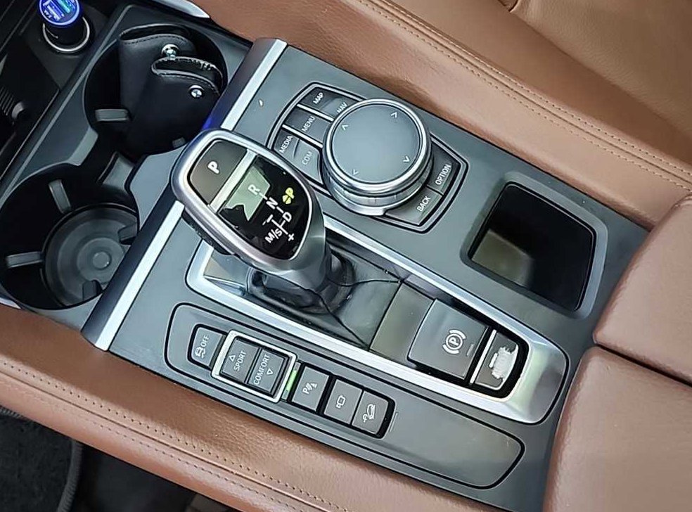 BMW X6 xDrive 30d 사진 8