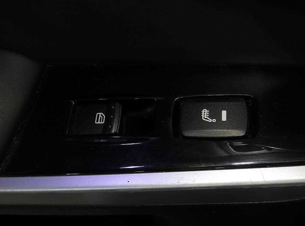 KG모빌리티(쌍용)  코란도 2WD 2.0 CVT 사진 13