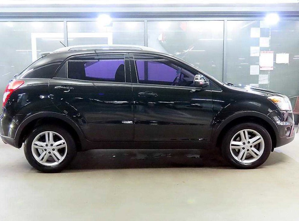 KG모빌리티(쌍용)  코란도 2WD 2.0 CVT 사진 3