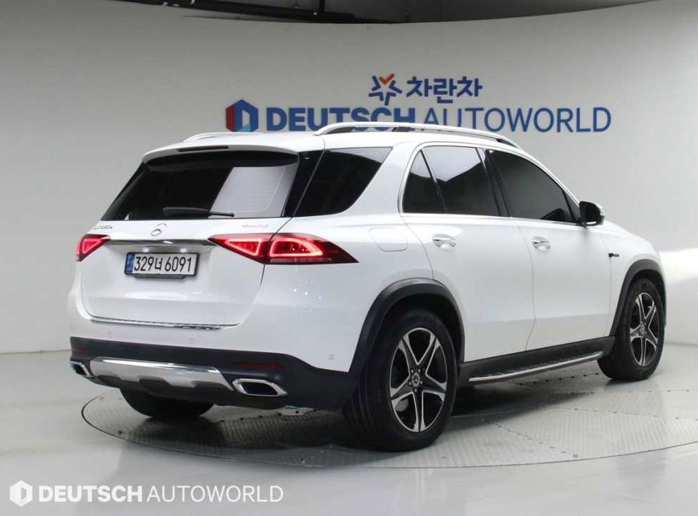 벤츠 GLE 클래스 GLE 350e 4MATIC 사진 2