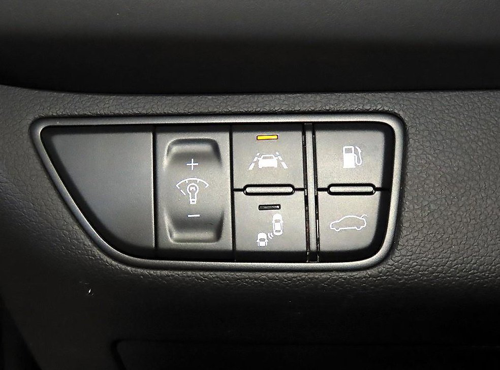 제네시스 G70 2.0T AWD 사진 15