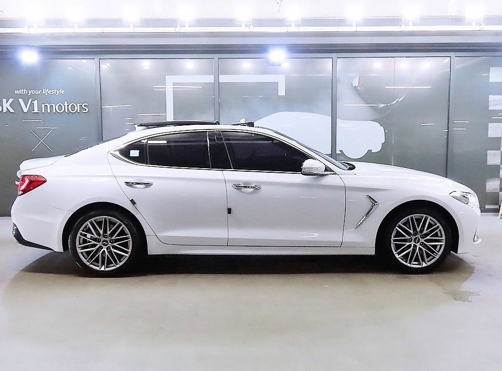 제네시스 G70 2.0T AWD 사진 3