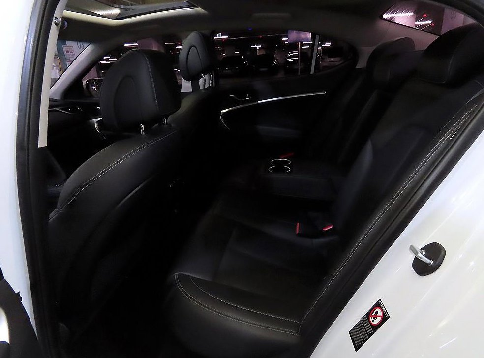제네시스 G70 2.0T AWD 사진 7