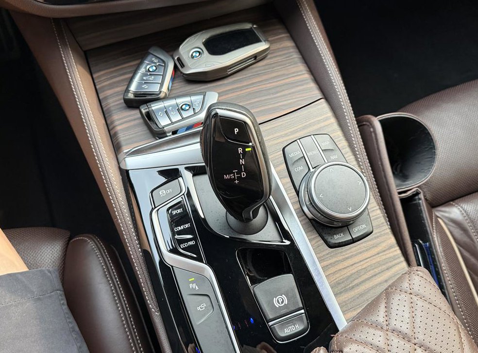 BMW 5시리즈 520d xDrive M 스포츠 플러스 사진 14