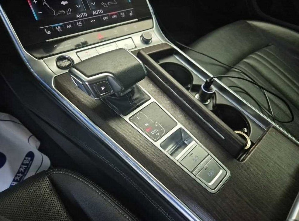 아우디 A6 45 TDI 콰트로 프리미엄 사진 8