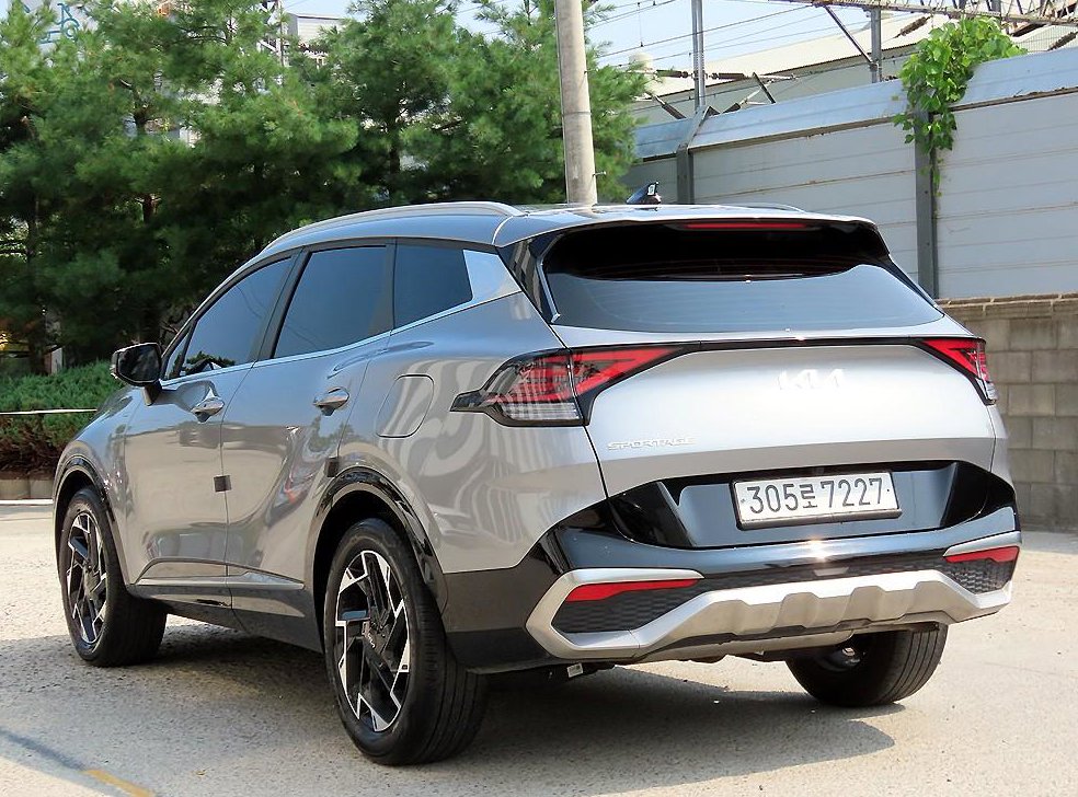 기아 스포티지 1.6 가솔린 2WD 사진 3