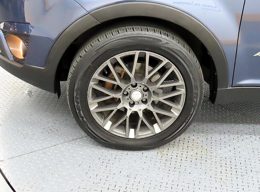 KG모빌리티(쌍용)  코란도 4WD 2.0 CVX 사진 20
