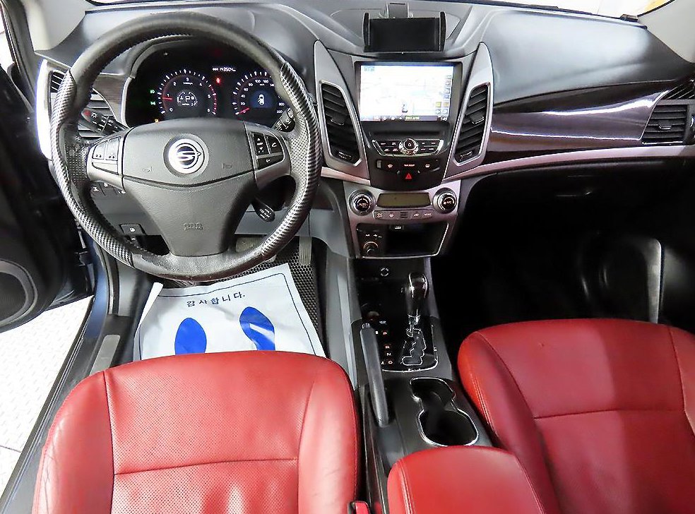 KG모빌리티(쌍용)  코란도 4WD 2.0 CVX 사진 7