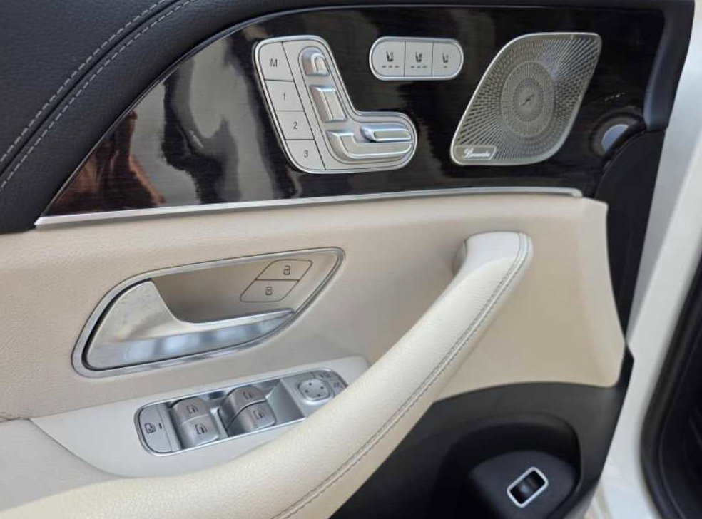 벤츠 GLE 클래스 GLE 300d 4MATIC 사진 7