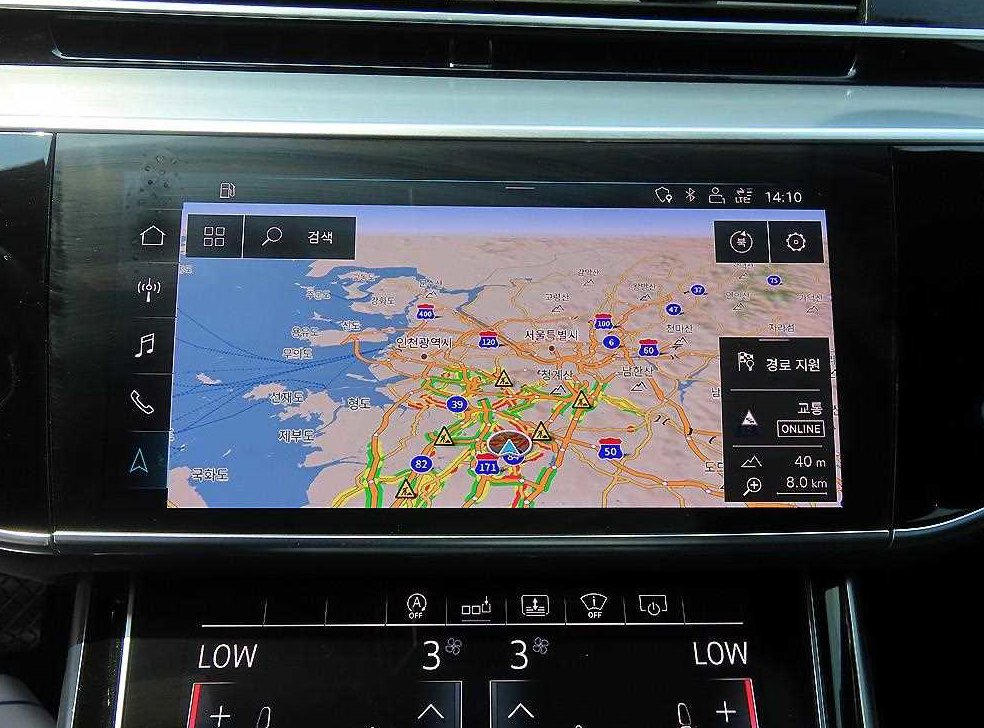 아우디 A8 55 TFSI 콰트로 LWB 사진 12