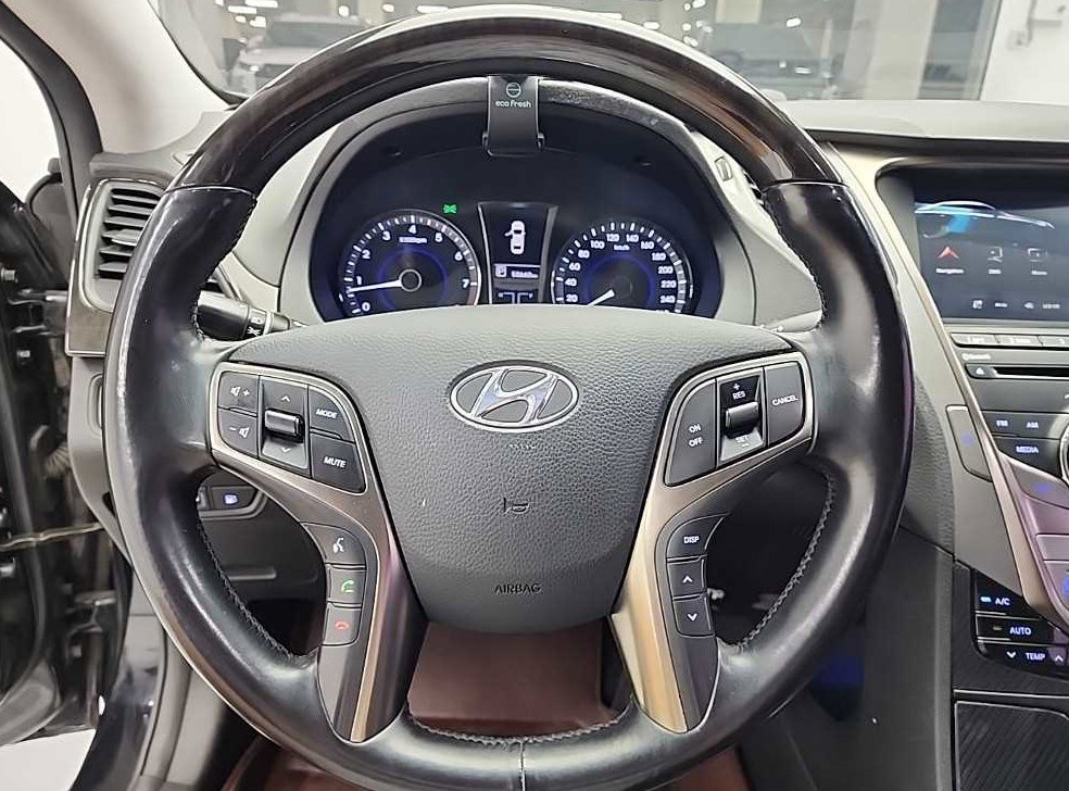 현대 그랜저 HG240 LUXURY 사진 9