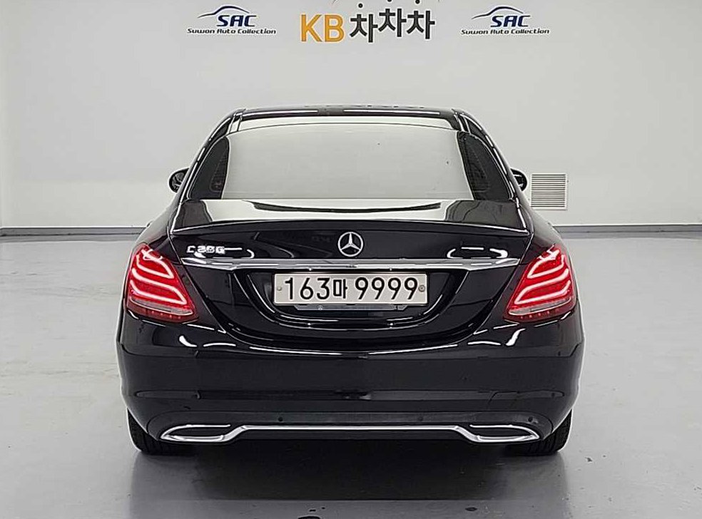 벤츠 C 클래스 C200 아방가르드 사진 3