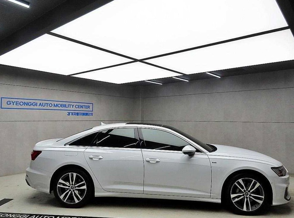아우디 A6 45 TDI 콰트로 프리미엄 사진 2