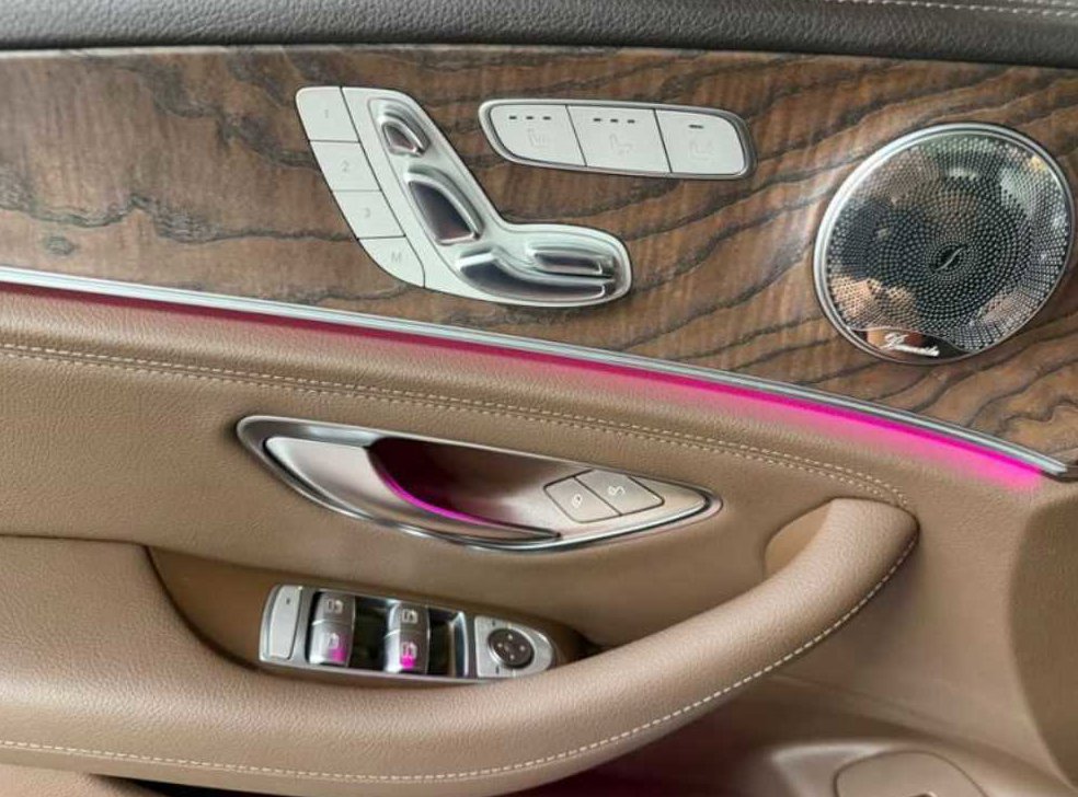 벤츠 E 클래스 E300 아방가르드 사진 11