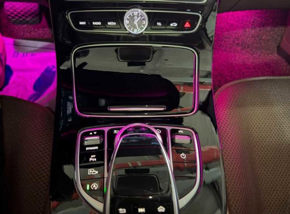 벤츠 E 클래스 E300 아방가르드 사진 14