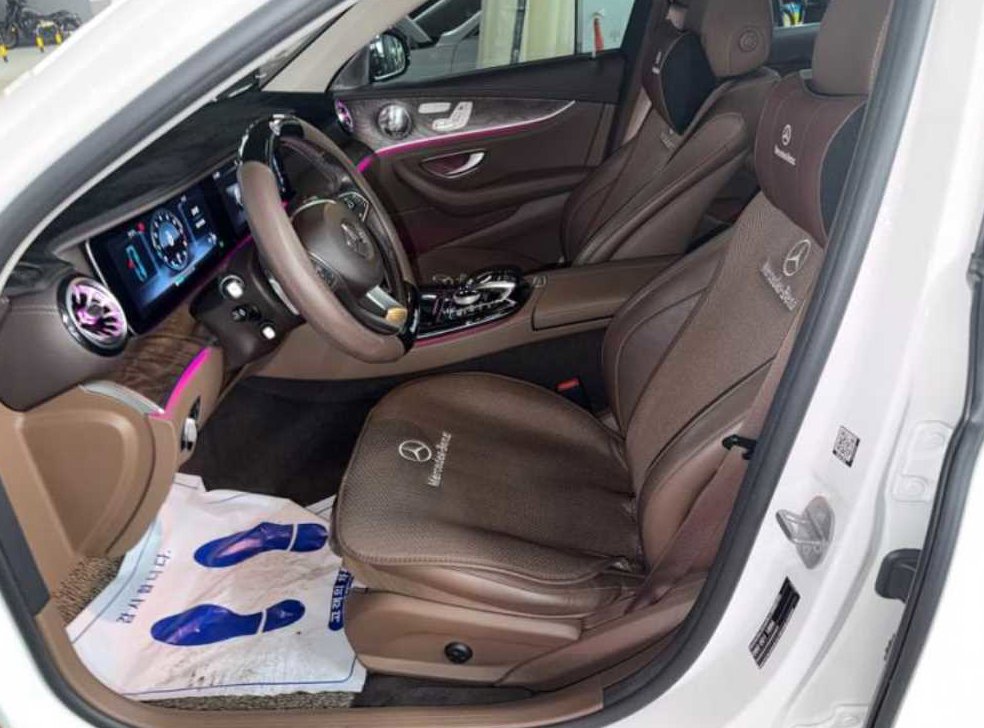 벤츠 E 클래스 E300 아방가르드 사진 6