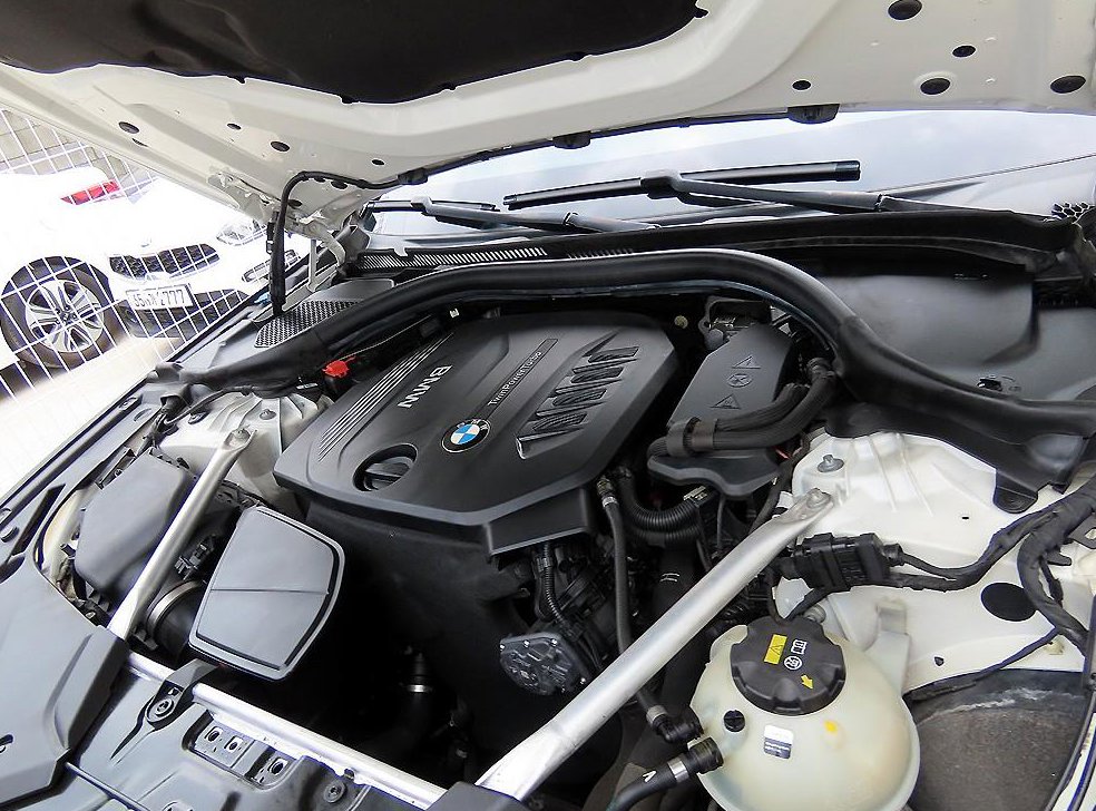BMW 5시리즈 520d xDrive M 스포츠 플러스 사진 19
