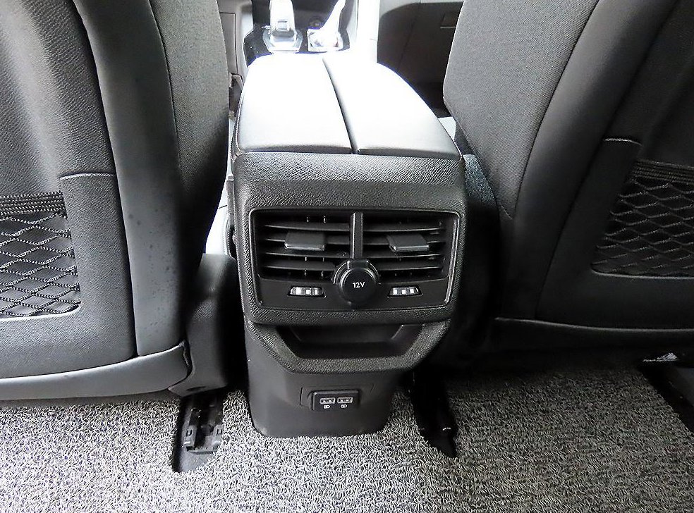 푸조 3008 1.2 Pure Tech GT 사진 15