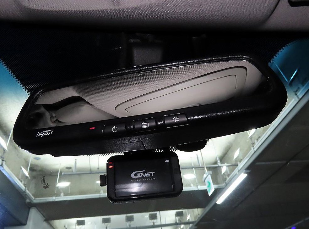 KG모빌리티(쌍용)  코란도 2WD 2.2 RX 사진 16