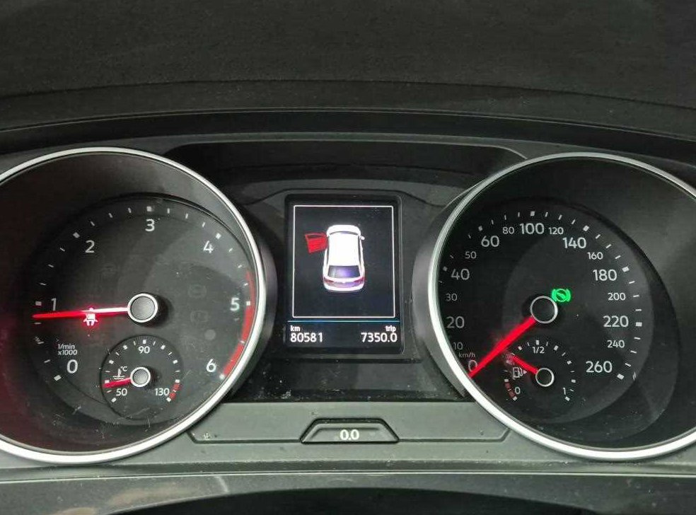 폭스바겐 티구안 2.0 TDI 프리미엄 사진 6