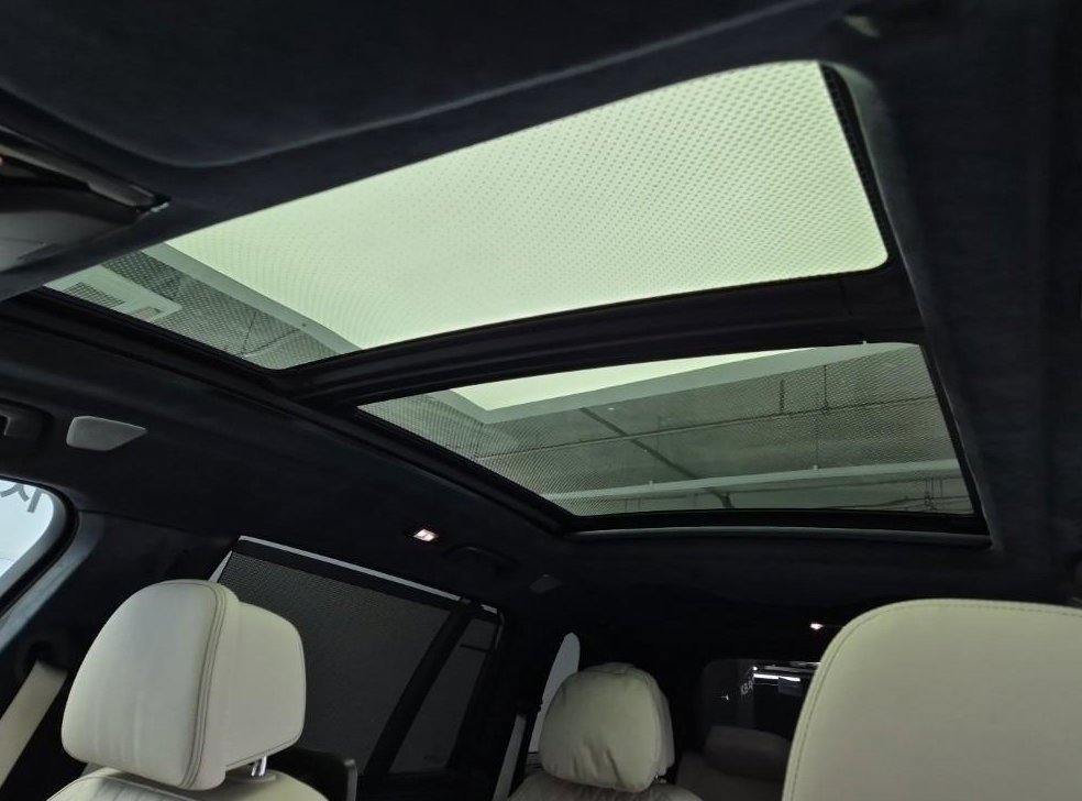 BMW X7 M50i 사진 13