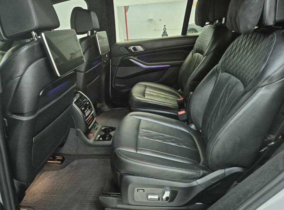 BMW X7 xDrive 40d M 스포츠 사진 12
