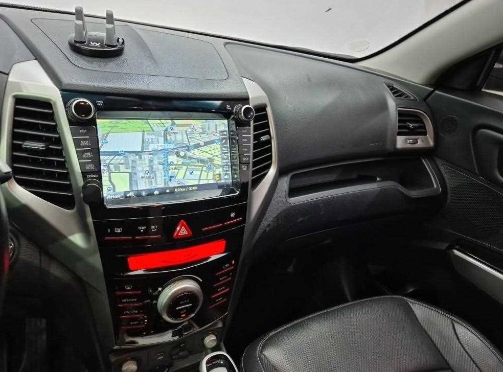 KG모빌리티(쌍용)  티볼리 가솔린 2WD 1.6 VX 사진 10