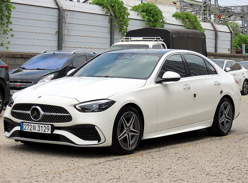벤츠 C 클래스 C200 아방가르드 사진 2