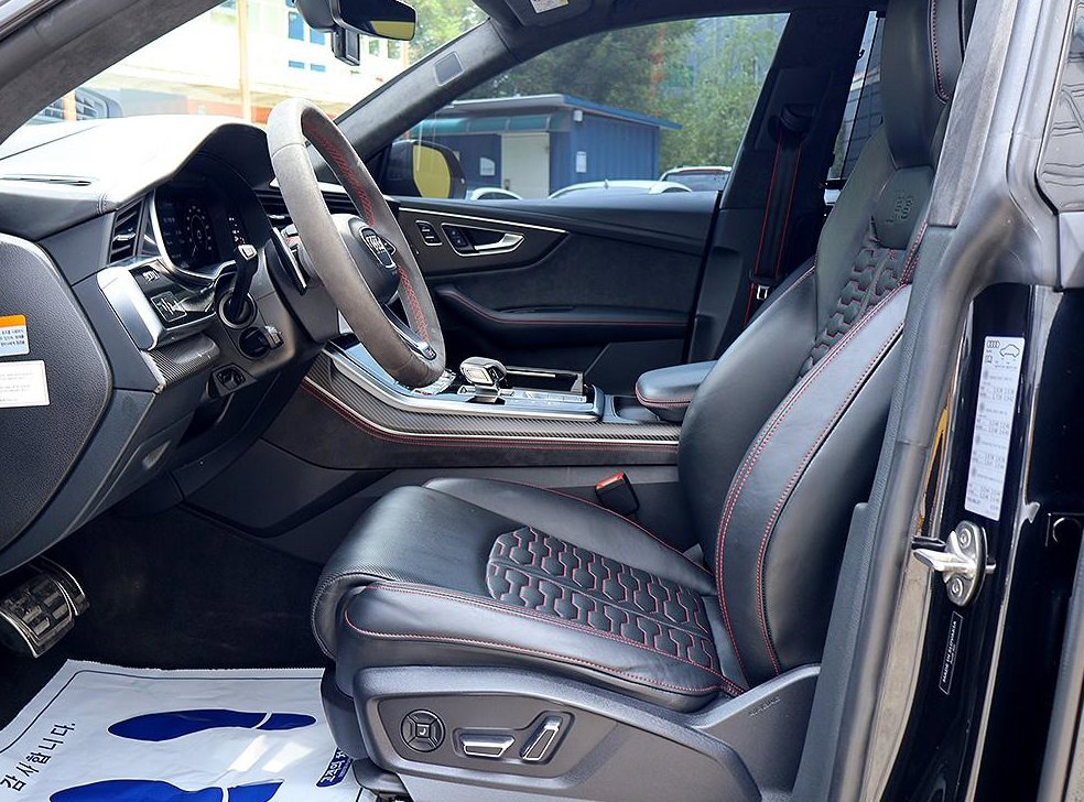 아우디 RSQ8 4.0 TFSI 콰트로 사진 11