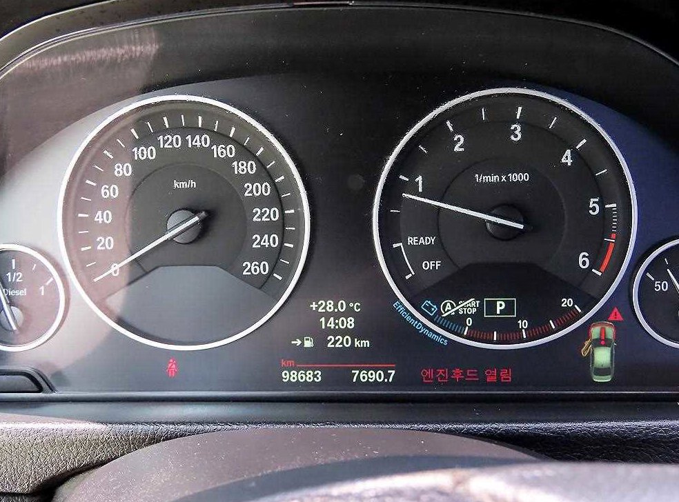 BMW 3시리즈 320d 사진 9