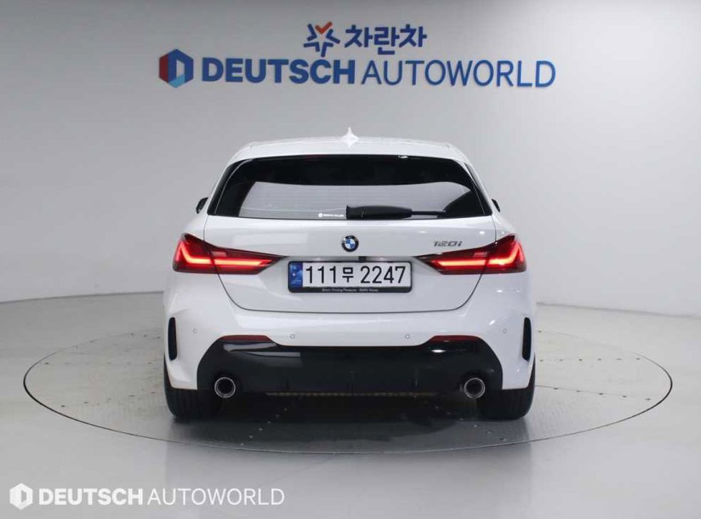 BMW 1시리즈 120i M 스포츠 사진 4
