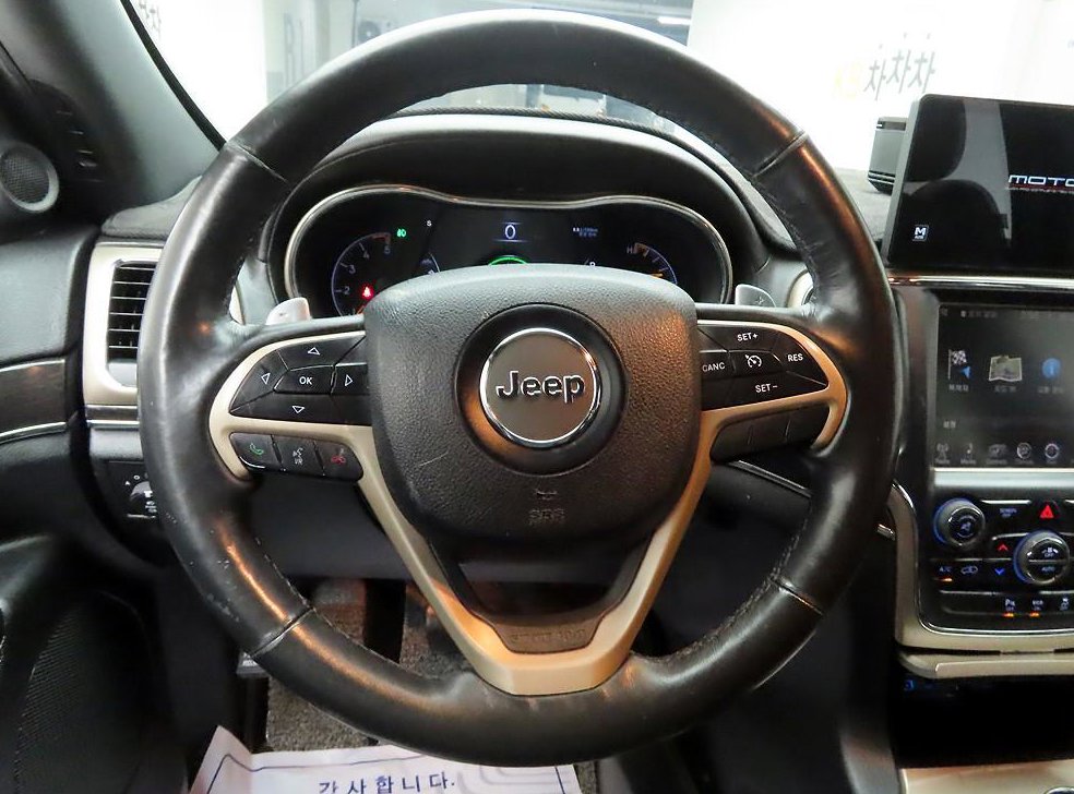 지프 체로키 3.0 CRD 사진 7