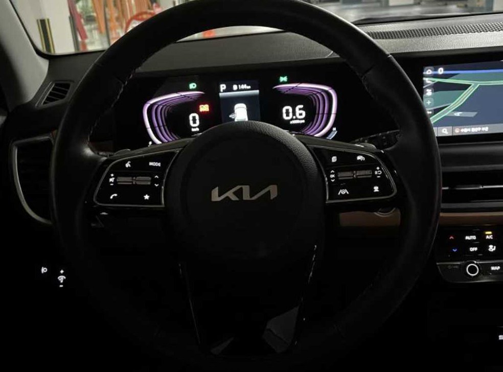 기아 셀토스 가솔린 1.6 터보 2WD 사진 9