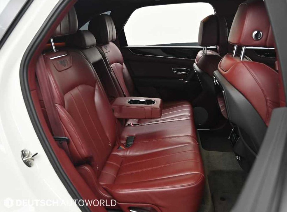 벤틀리 벤테이가 4.0 V8 사진 12