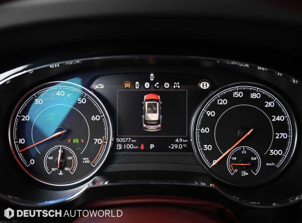 벤틀리 벤테이가 4.0 V8 사진 8