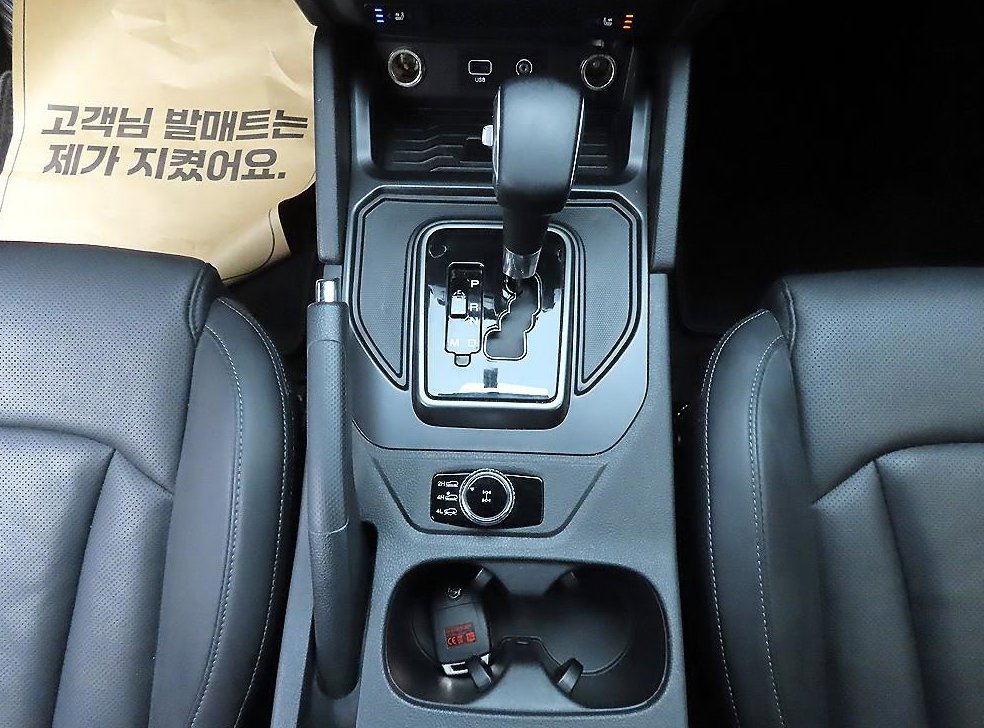 KG모빌리티(쌍용)  렉스턴 디젤 2.2 4WD 사진 10