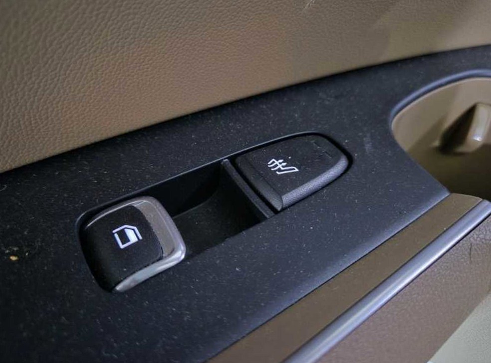 기아 쏘렌토 1.6T 2WD 프레스티지 사진 18