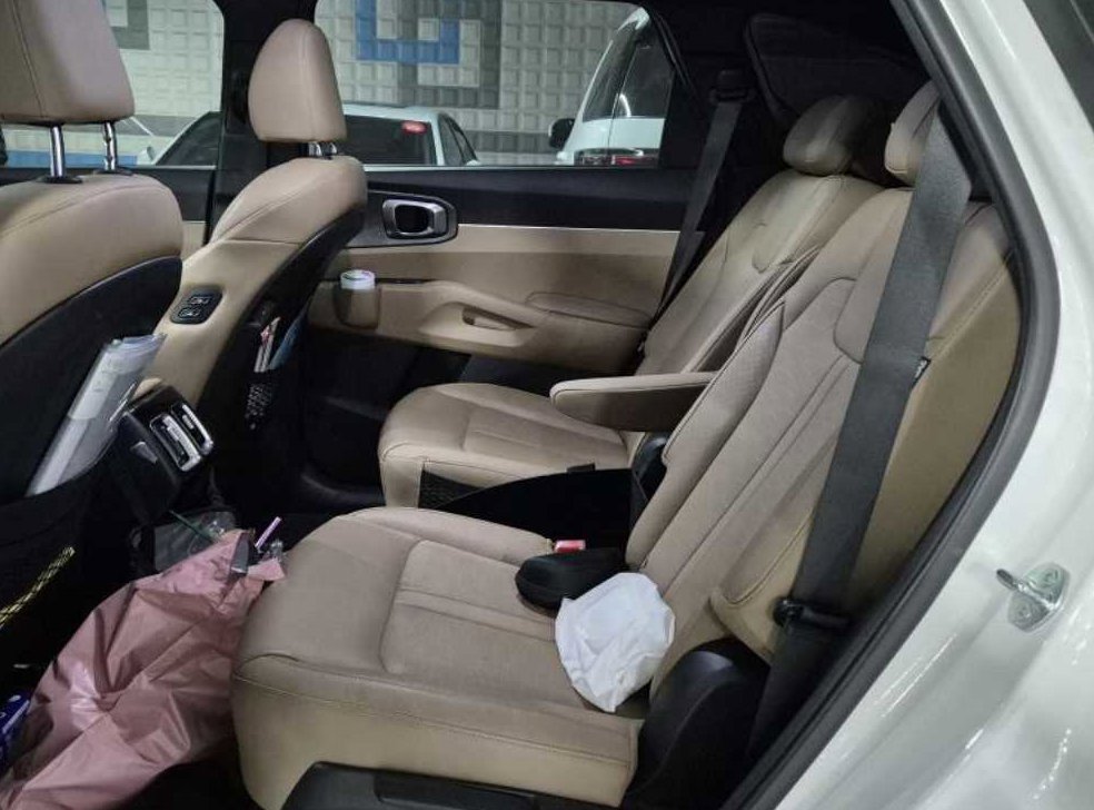기아 쏘렌토 1.6T 2WD 프레스티지 사진 9