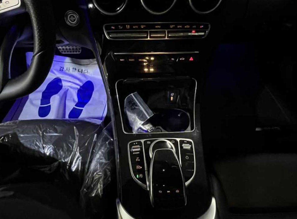 벤츠 C 클래스 C200 쿠페 사진 12