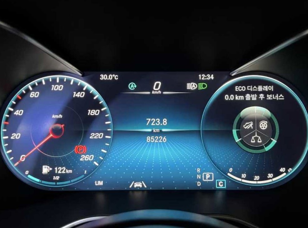 벤츠 C 클래스 C200 쿠페 사진 15