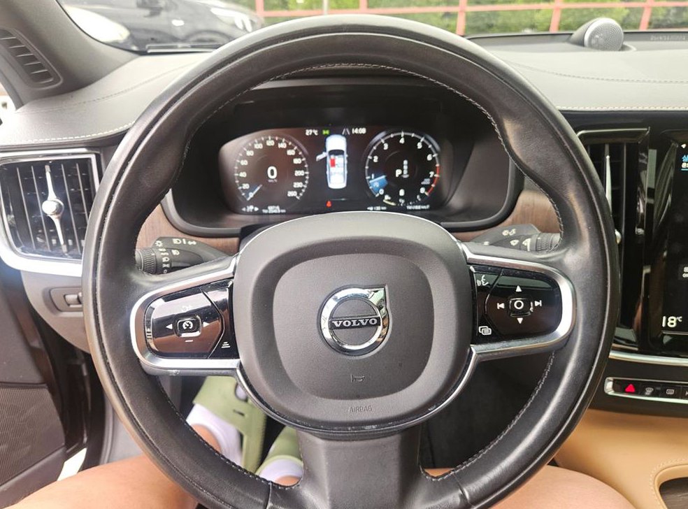 볼보 S90 B5 인스크립션 사진 8