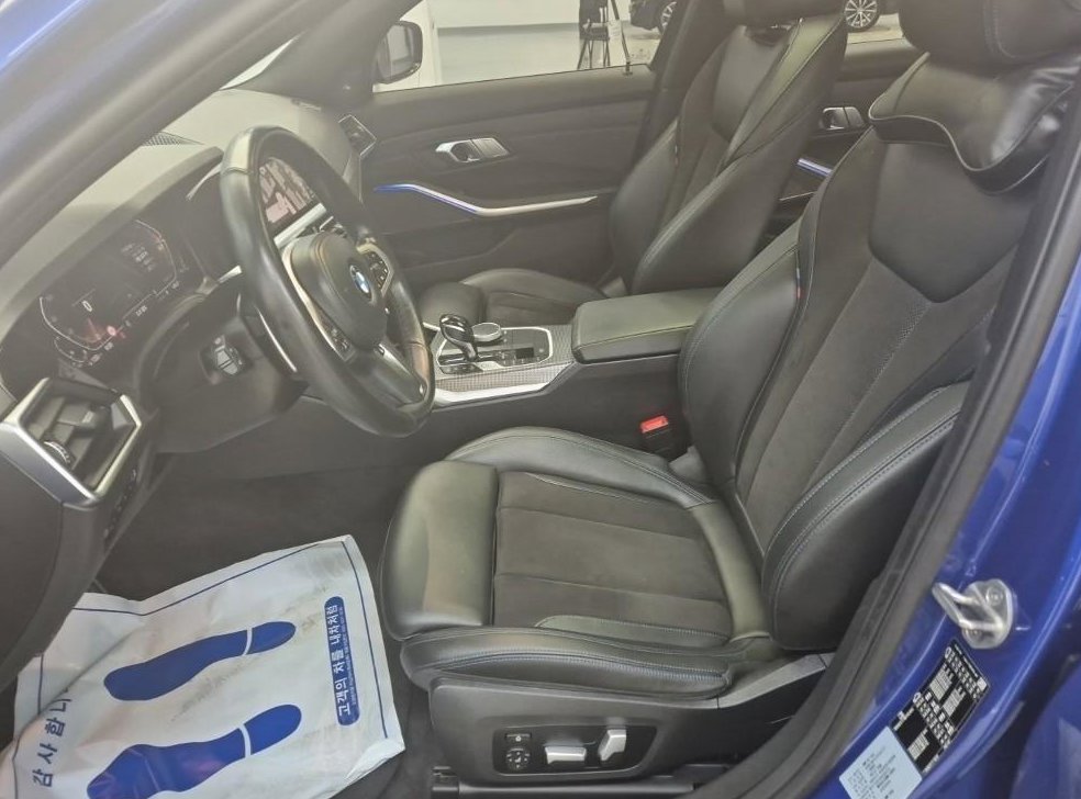 BMW 3시리즈 320d M 스포츠 사진 11