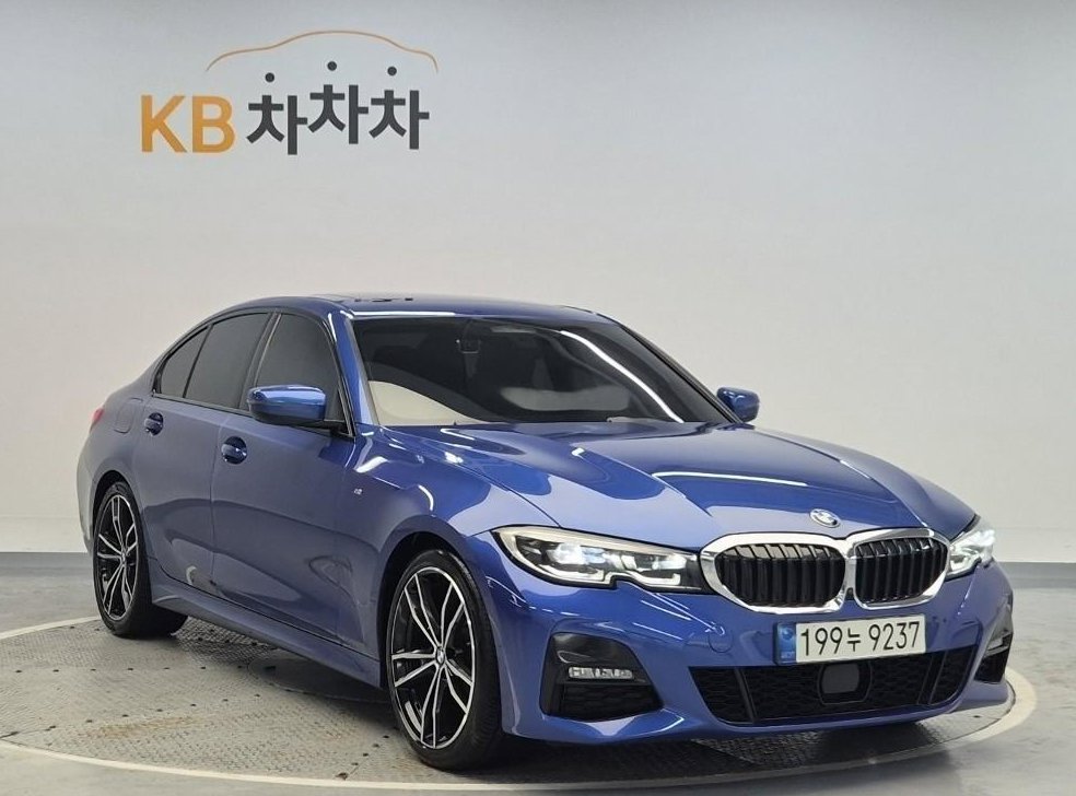BMW 3시리즈 320d M 스포츠 사진 4