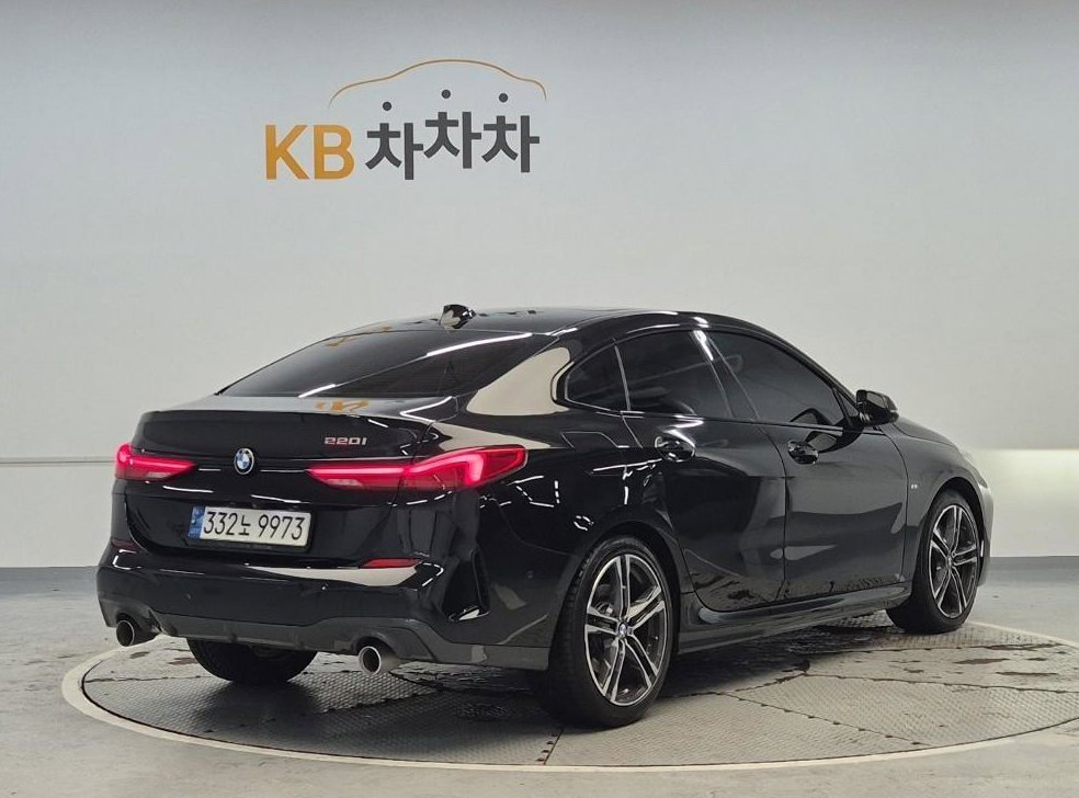 BMW 2시리즈 220i 그란쿠페 M스포츠 사진 3