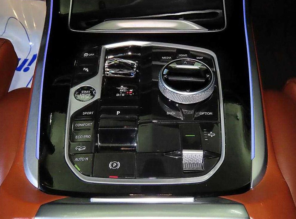 BMW X7 xDrive 40i M 스포츠 사진 12