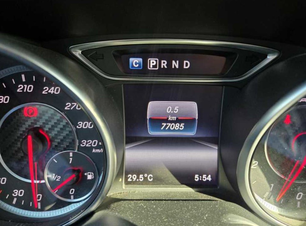 벤츠 GLA 클래스 GLA45 AMG 4MATIC 사진 6