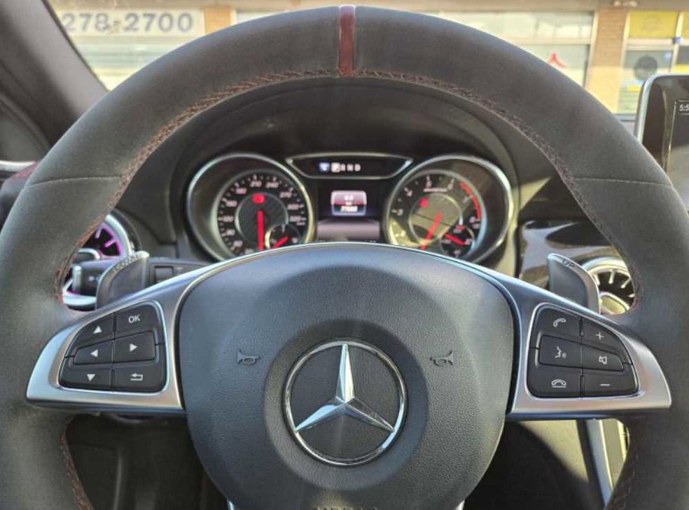 벤츠 GLA 클래스 GLA45 AMG 4MATIC 사진 8