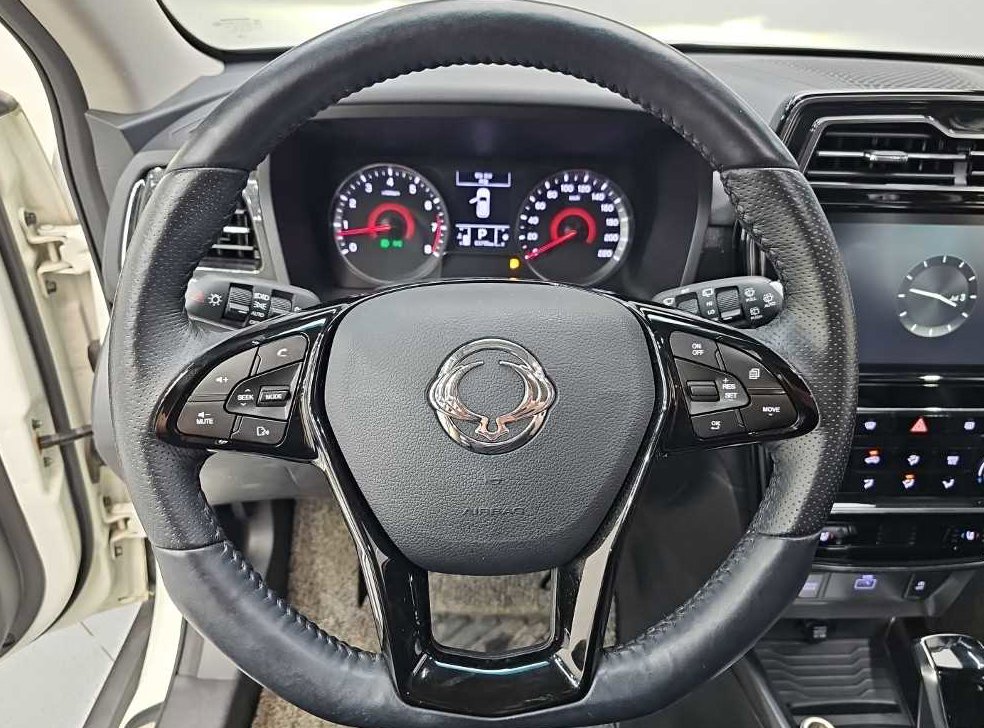 KG모빌리티(쌍용)  티볼리 2WD 가솔린 1.5 사진 9