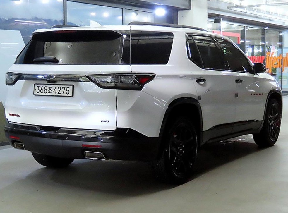 쉐보레 트래버스 3.6 AWD 레드라인 사진 4